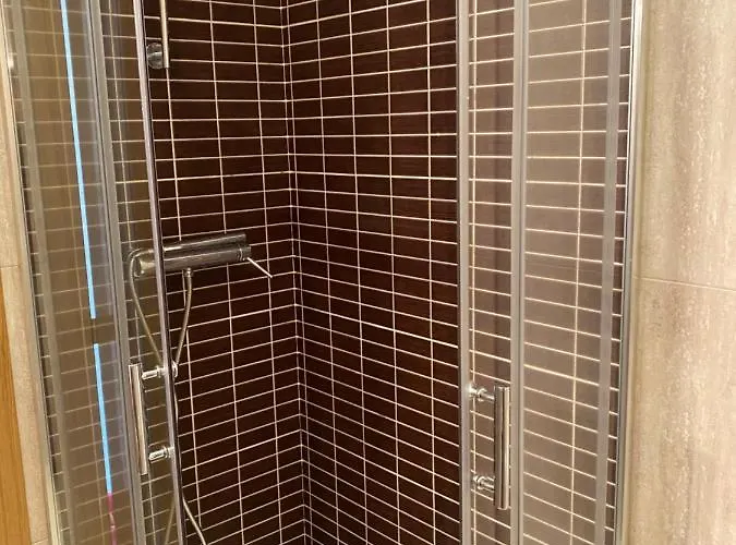 דירה Green Apartment א-קורוניה